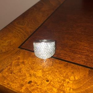 Size 8 ring
